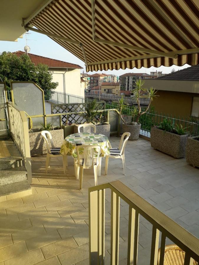 La Casa Di Corto Apartment เวนติมิญา ภายนอก รูปภาพ